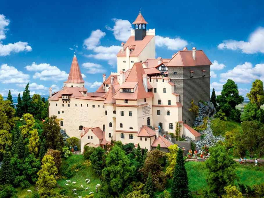 Model Jubileuszowy Gebr. Faller - Zamek Bran