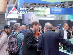 Visitantes profesionales en Fakuma en Friedrichshafen