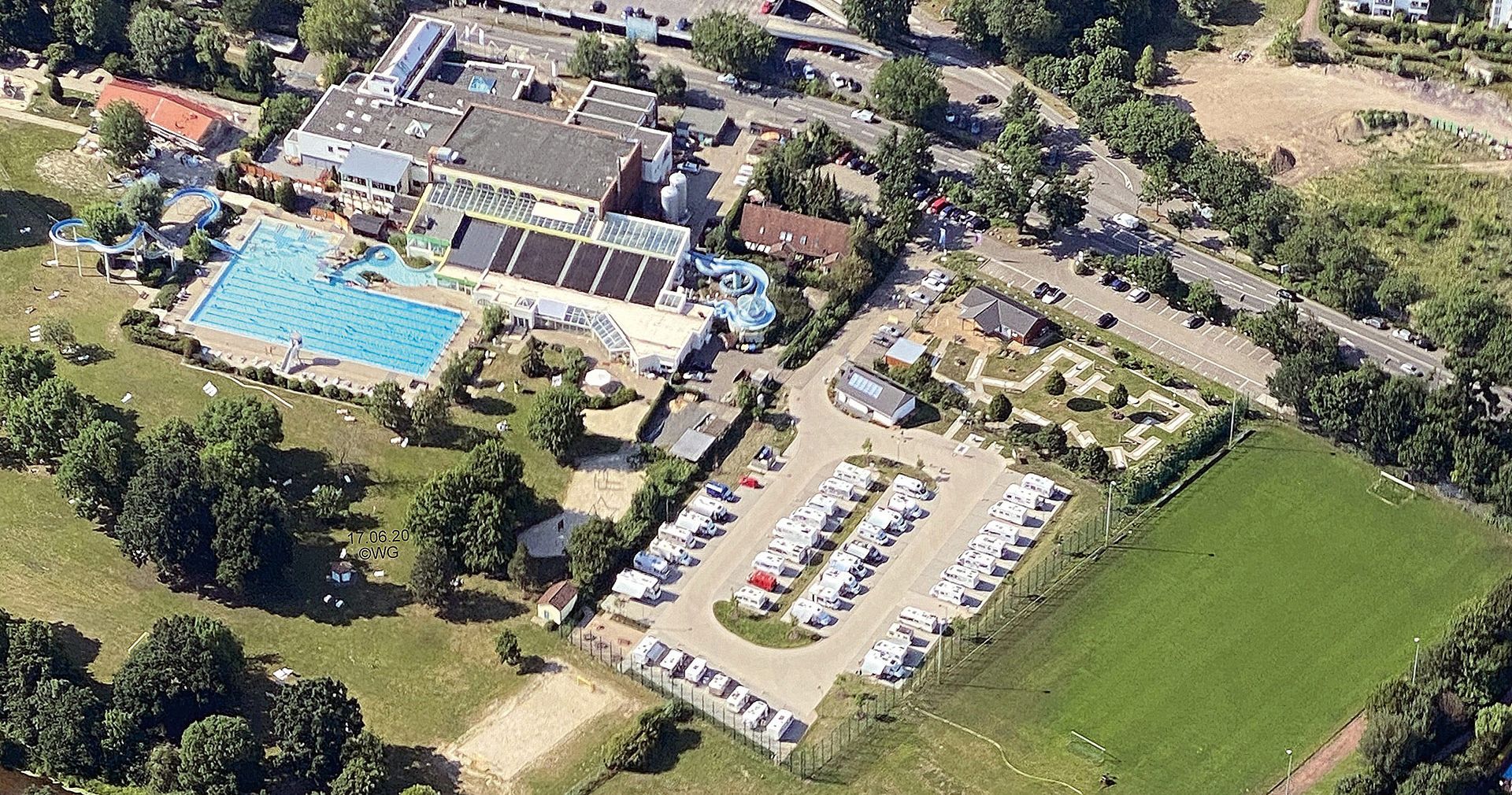 Contactgegevens Stadtwerke Celle GmbH Luchtfoto van de camperplaats