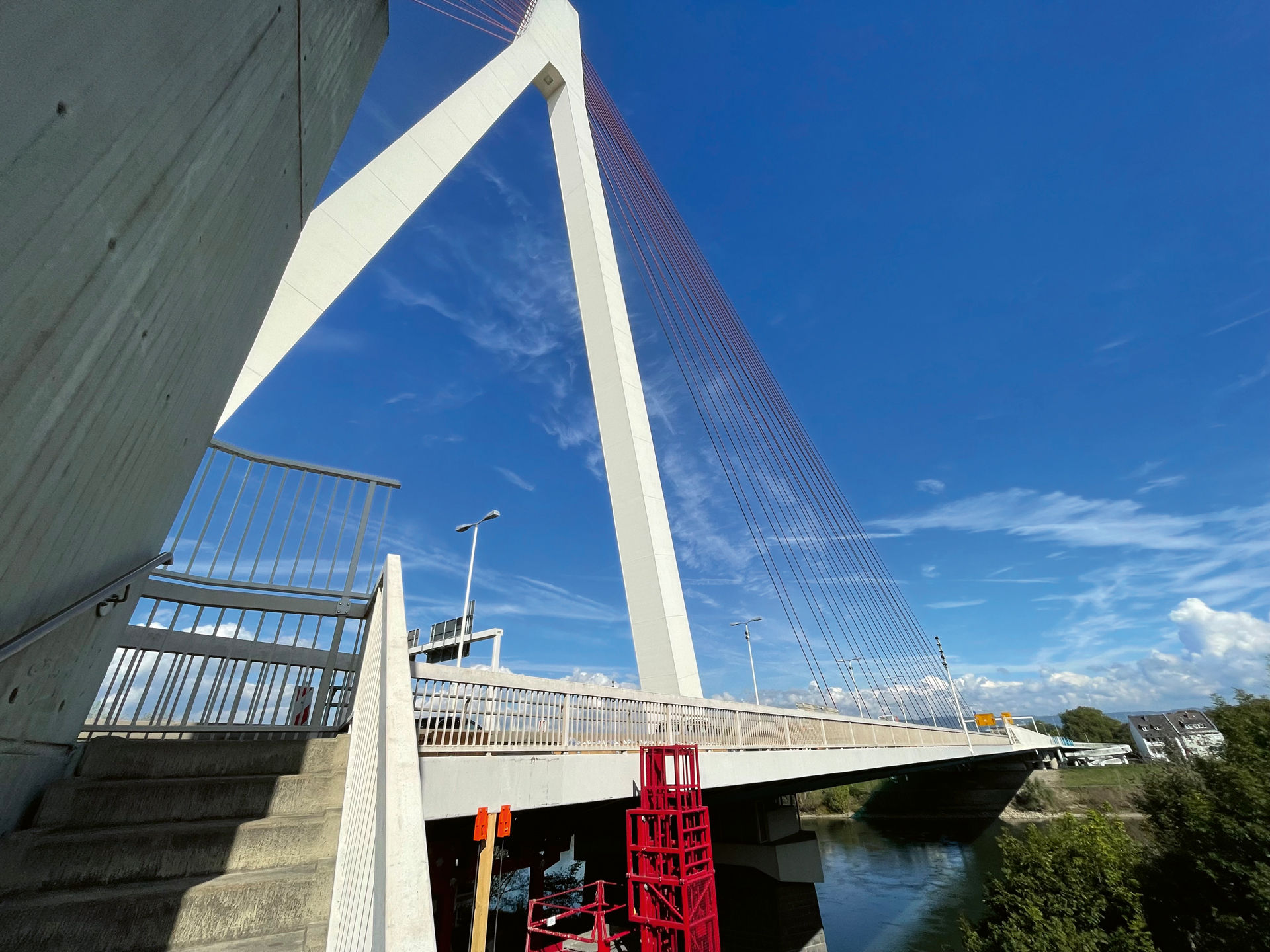 Aventas.bau GmbH & Co.KG Rheinbrücke Neuwied