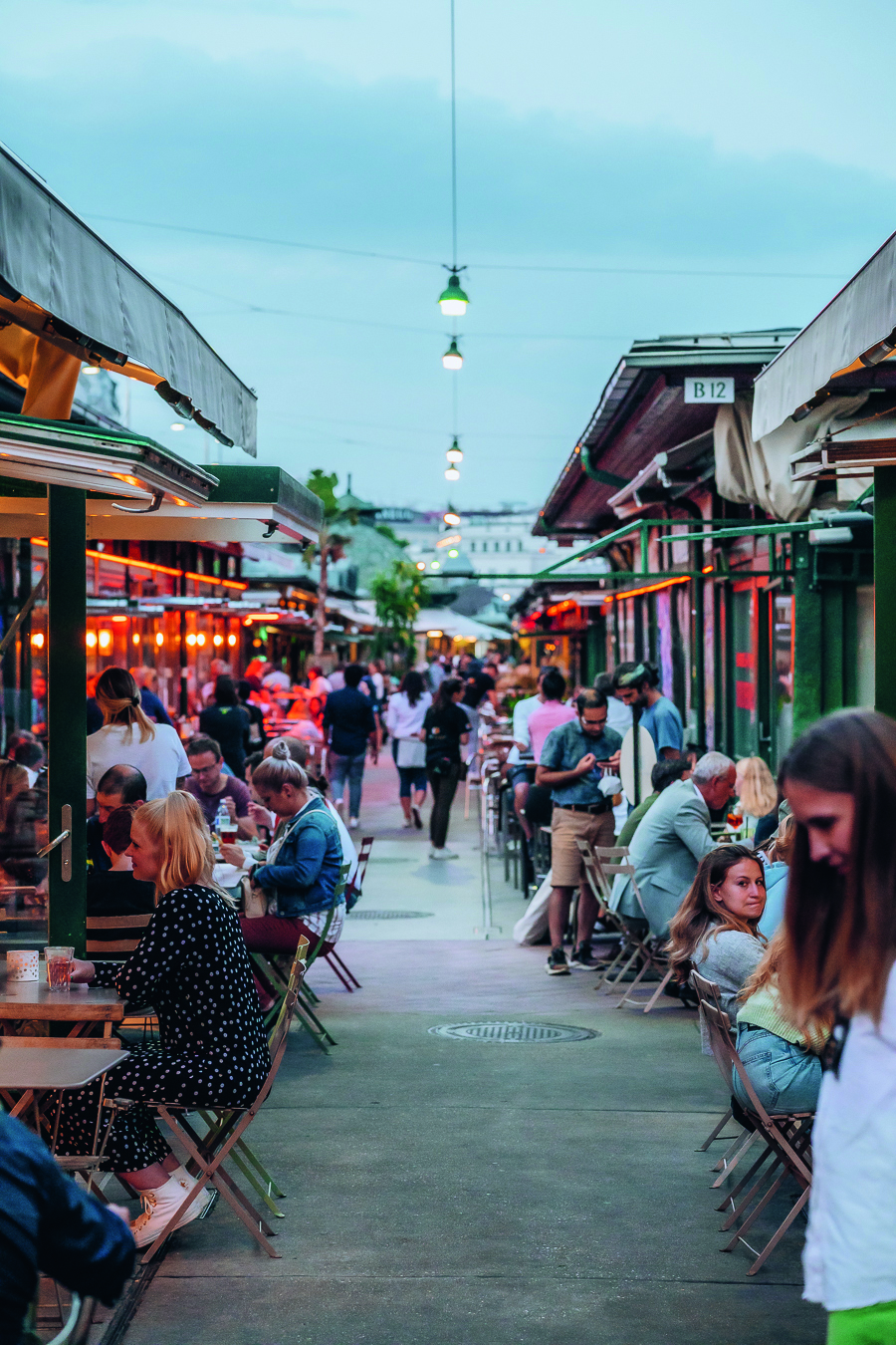 A kezdetek: NENI a bécsi Naschmarkton – nyüzsgő központ az ételek szerelmeseinek