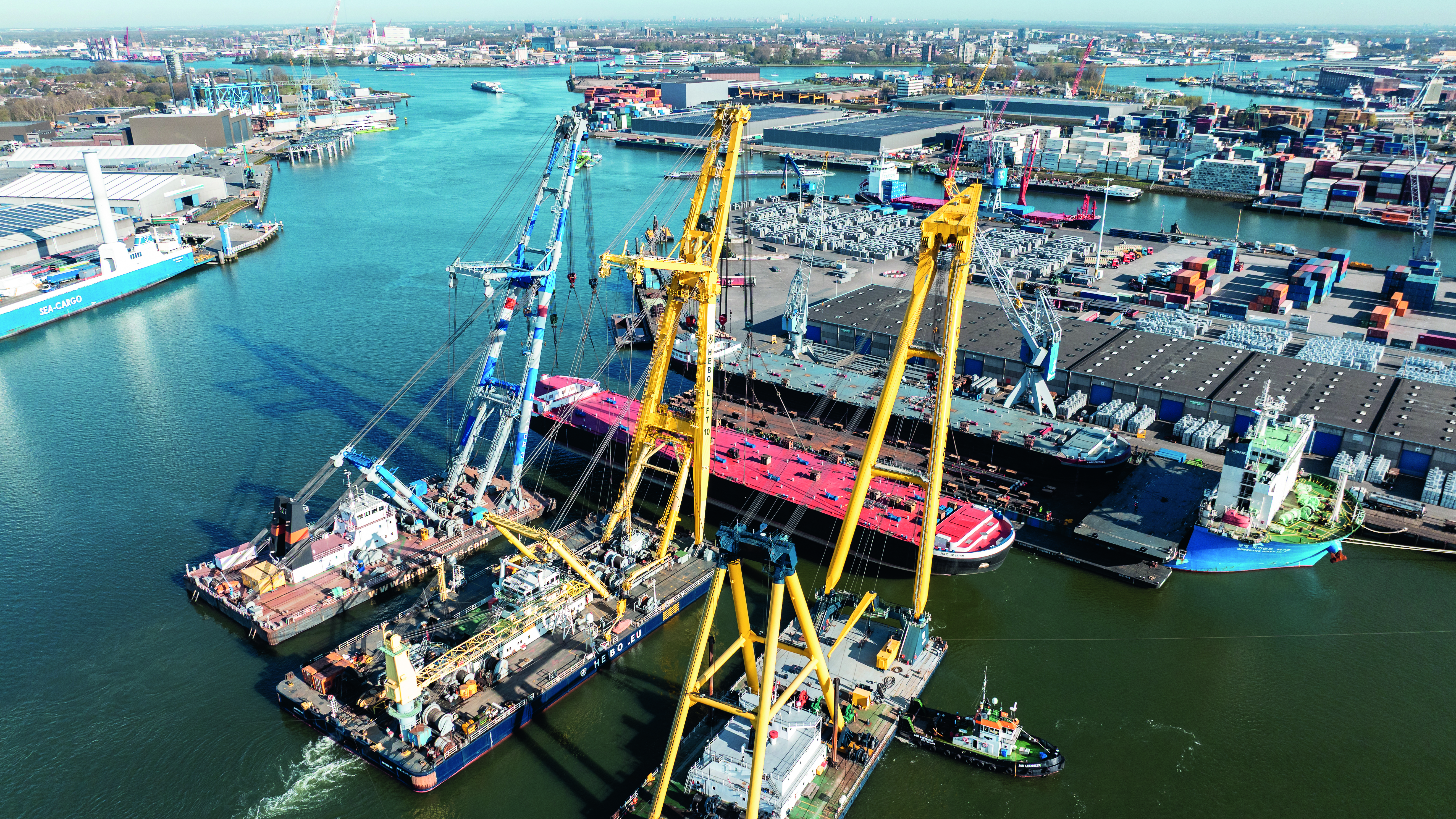 Rensen-Driessen Shipbuilding arbeitet mit acht Schiffswerften in den Niederlanden und vielen weiteren weltweit zusammen