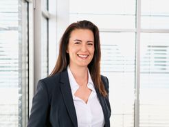 Wywiad z Mag. (FH) Bettina Sax, dyrektorką zarządzającą i członkiem zarządu ds. rynku w Sparkasse Niederösterreich Mitte West AG