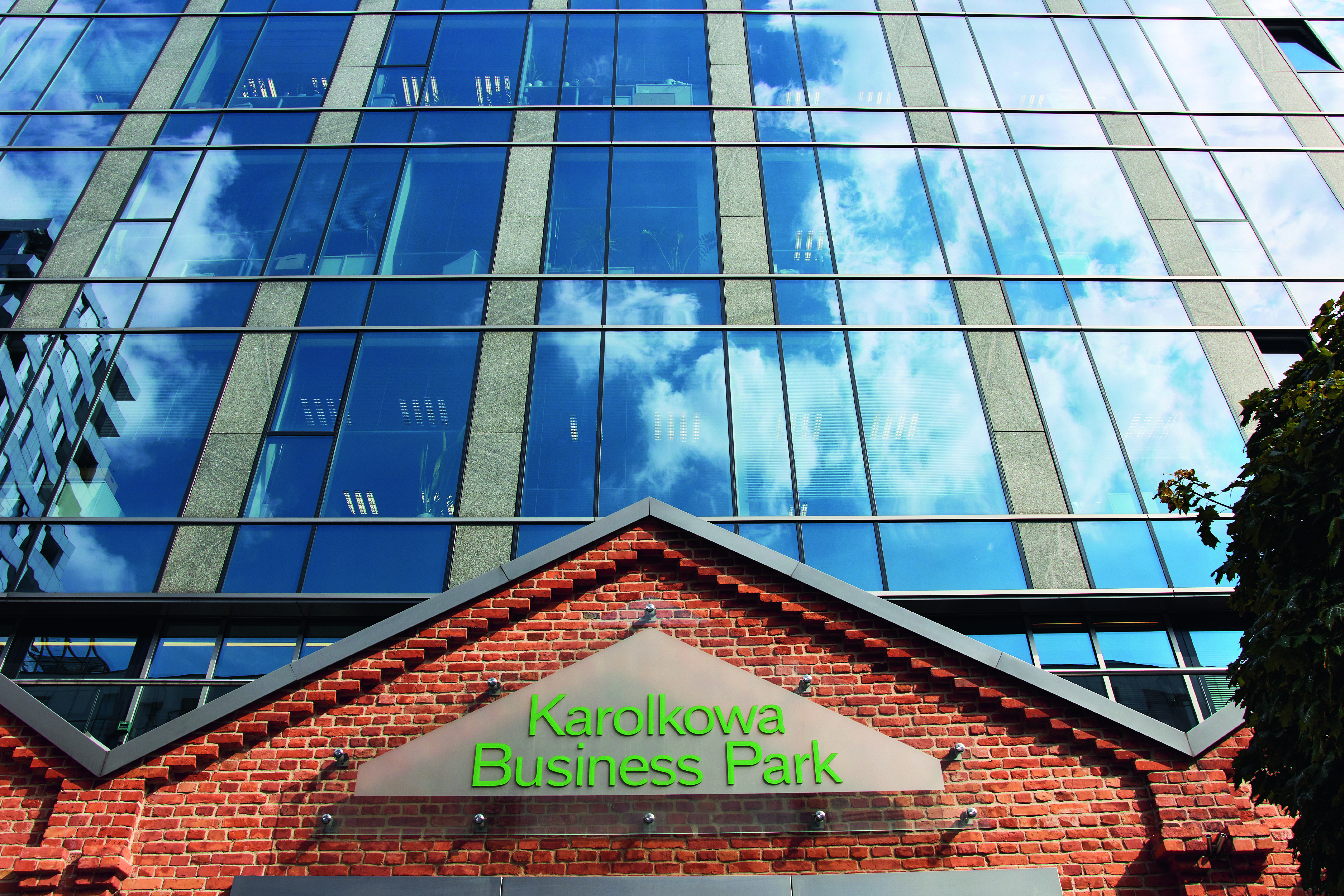 IDEAL WORK GERMANY SP. Z O.O. Karalkova Business park
