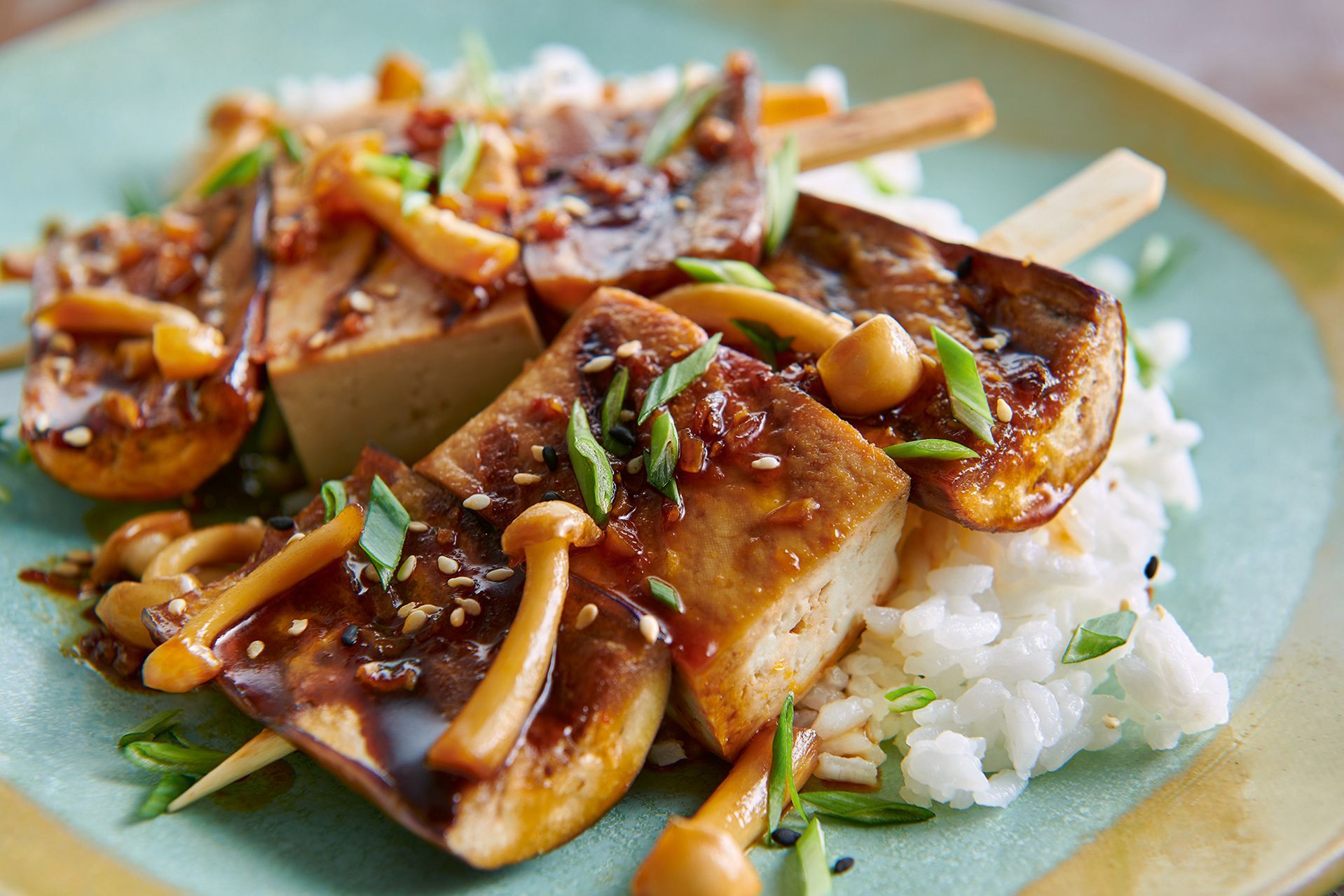 Kikkoman Trading Europe GmbH Tofu and Eggplant Skewers with Teriyaki Marinade