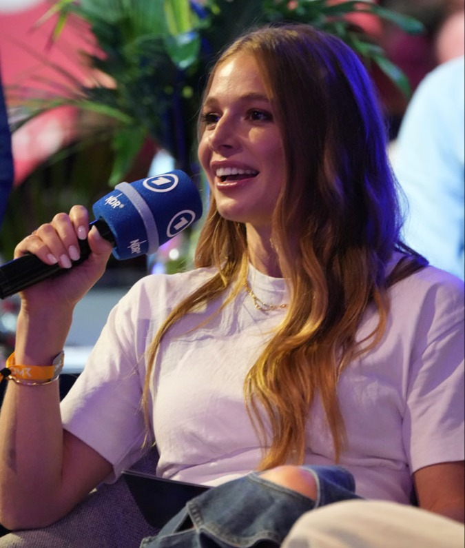 Lola Weippert