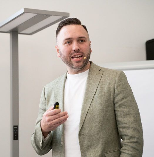 Benjamin Penderock, COO und Prokurist der DOTLUX GmbH