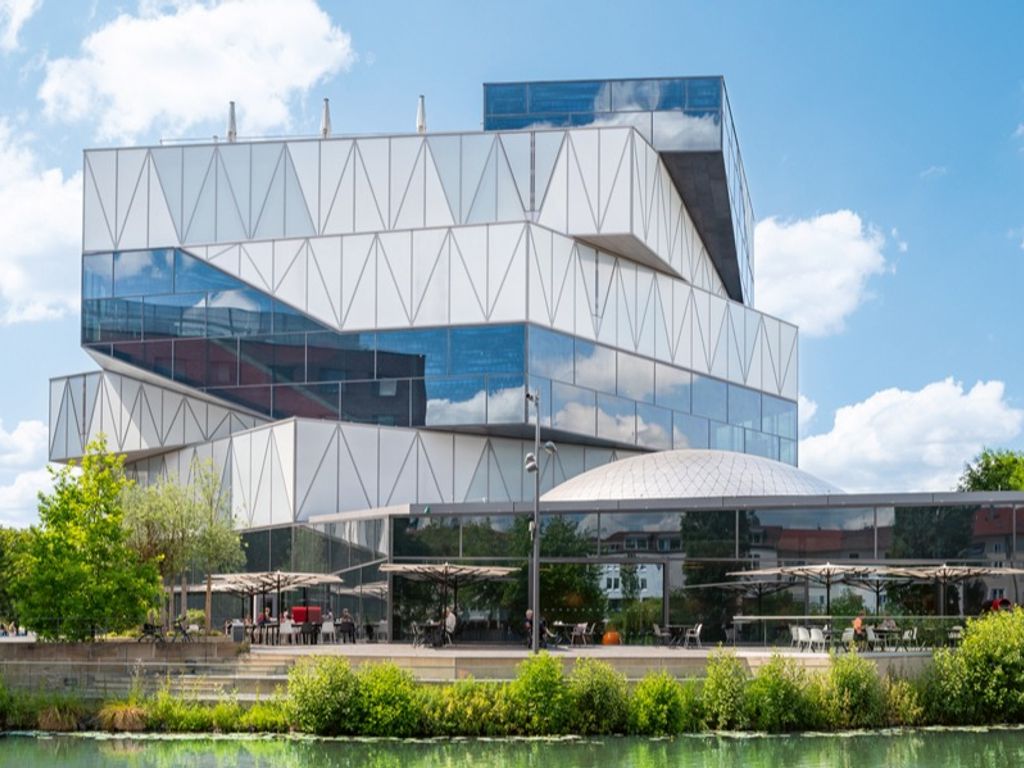 Więcej niż tylko fasada