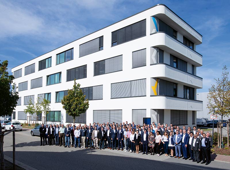 Résztvevők a HIMA User Conference-en a HIMA Customer Solutions Centerben, Brühlben (Baden)