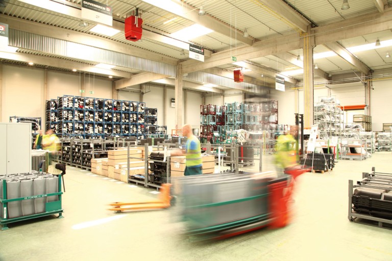 Comprehensive Services: DUVENBECK's Warehouse Logistics