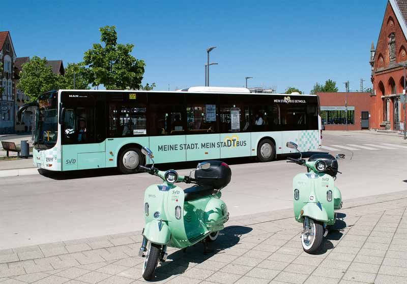 Transporte Urbano de Detmold - Scooters Eléctricos y Autobús Urbano