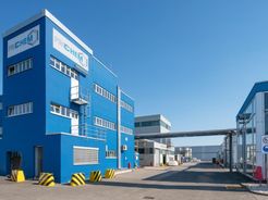 Ein Ort für kluge Prozesse: Das Firmengebäude der ProChem GmbH vereint technische Exzellenz mit unternehmerischer Weitsicht. 