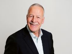 Interview with Michael Stein, Managing Director of Securess Versicherungsmakler GmbH