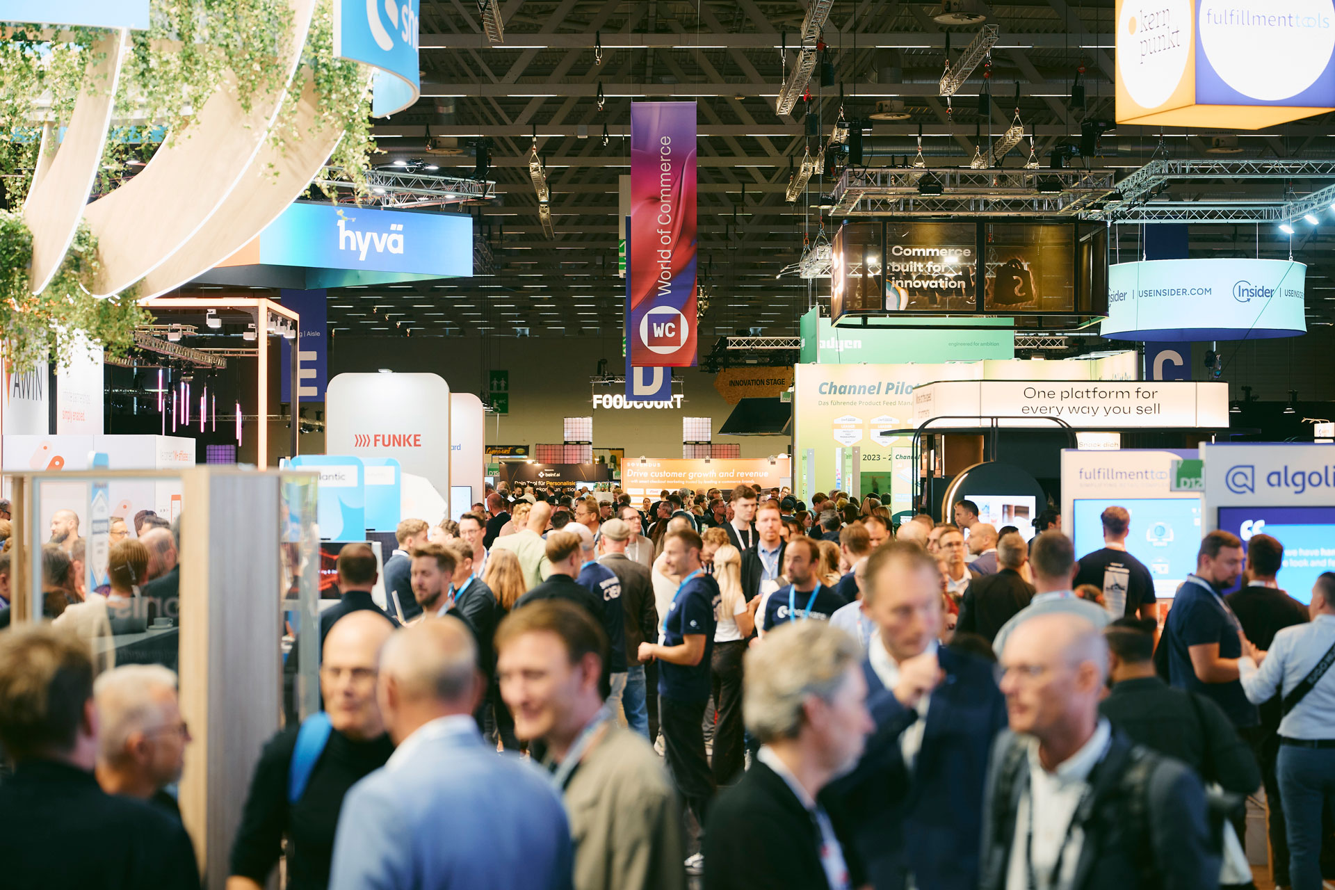 Trade visitors and exhibitors at DMEXCO