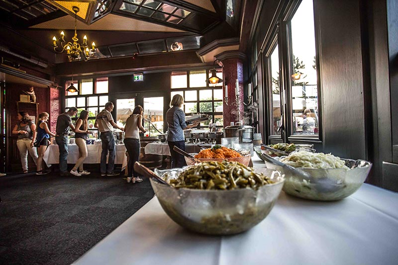 Van Der Most Projektontwikkeling Büfé