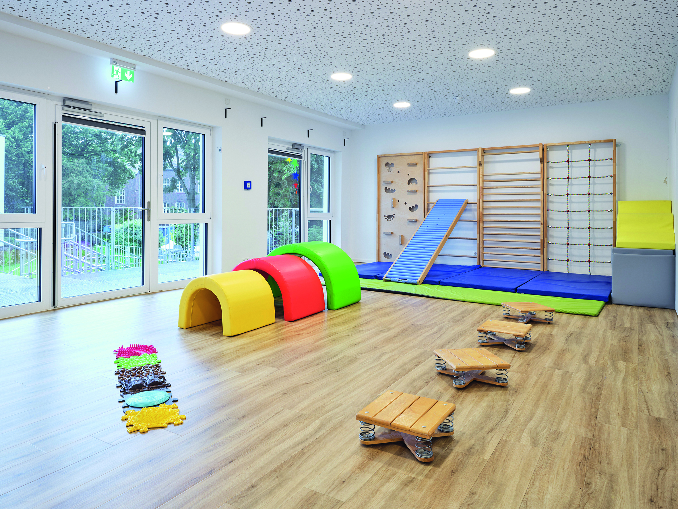 Focused on daycare development, AUDERE creates flexible, sustainable educational spaces that combine social impact with long-term value, supporting communities, operators and families alike