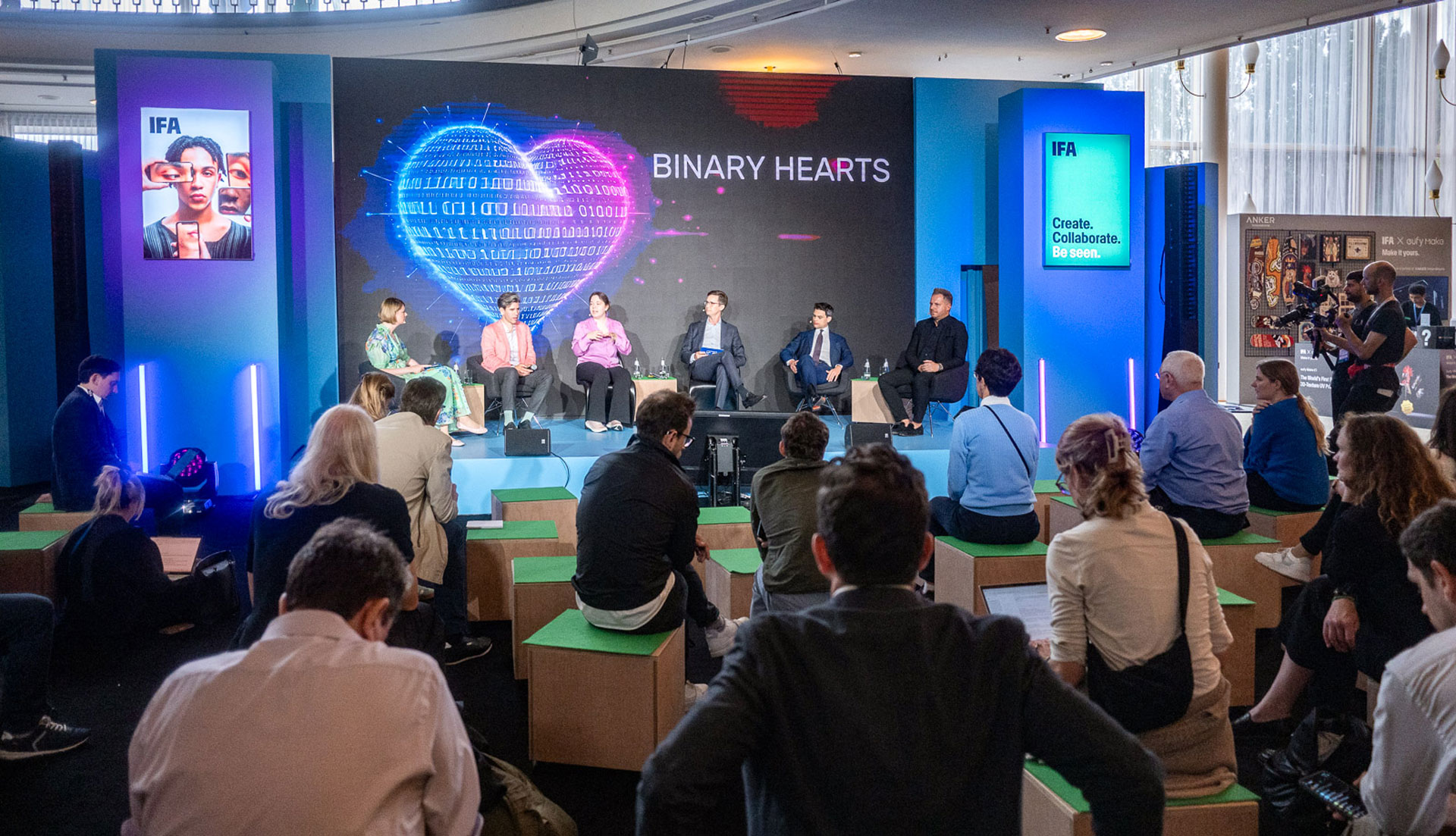 Panel discussion on digitalization and networking at the IFA