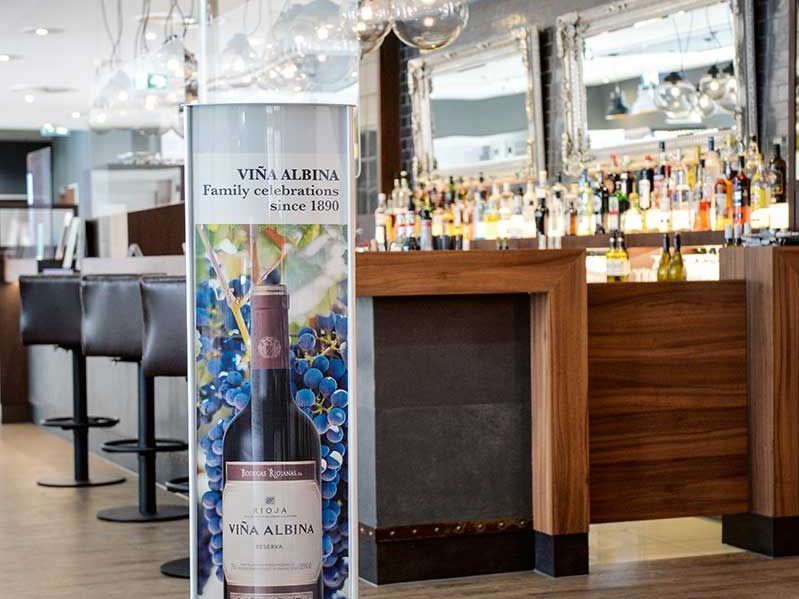 Striscione pubblicitario OKI