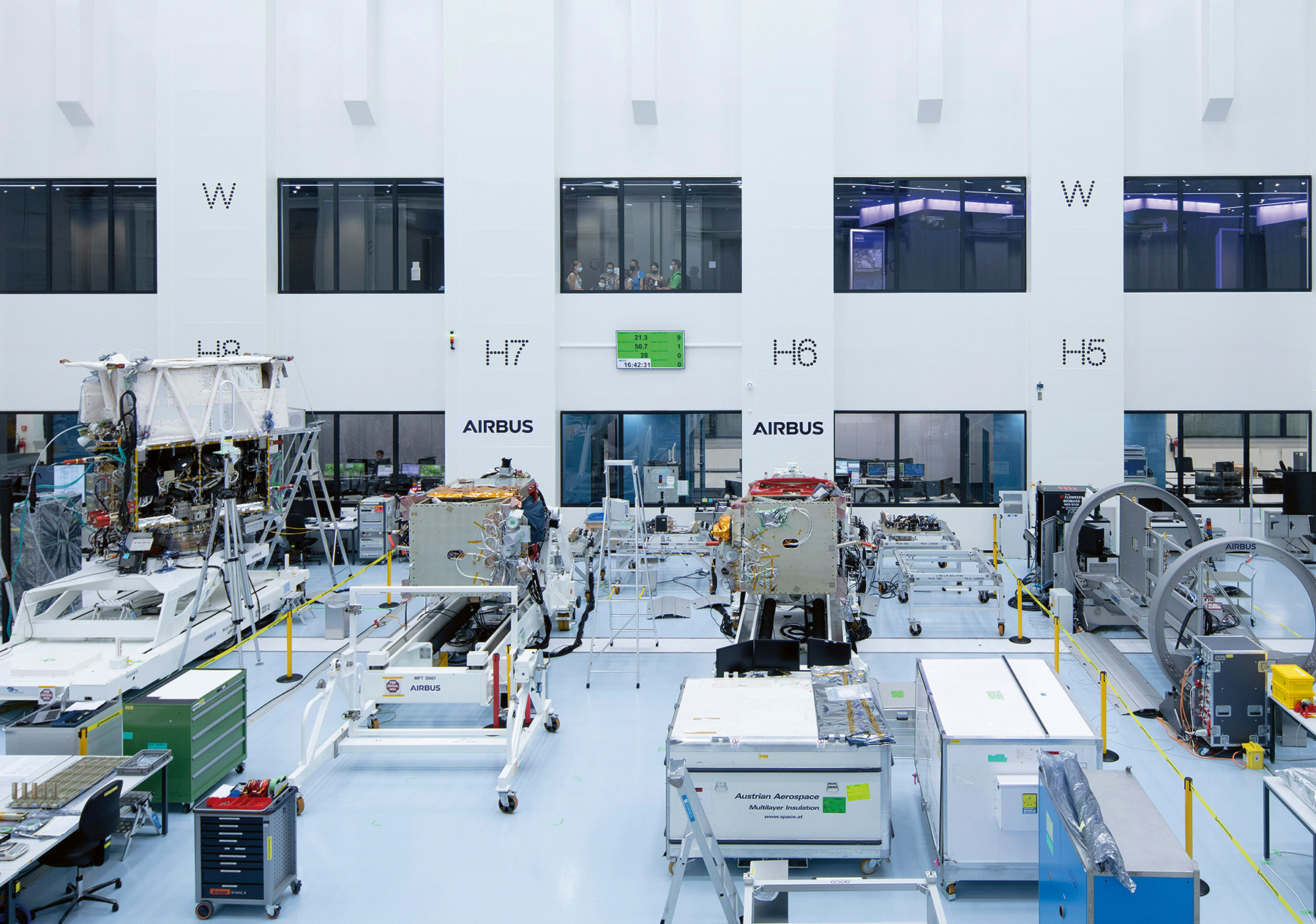 RSE + Architekten Ingenieure GmbH Űrműhely az Airbus műholdak összeszerelésére