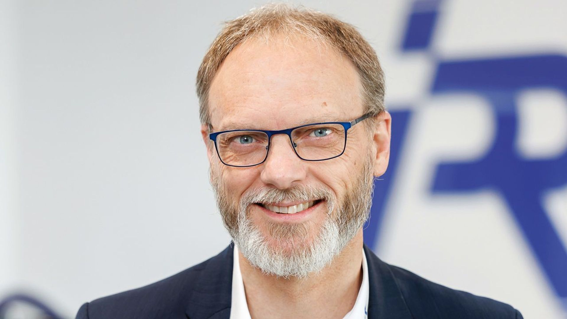 Walter Sayer, az IPR-Intelligente Peripherien für Roboter GmbH ügyvezető igazgatója