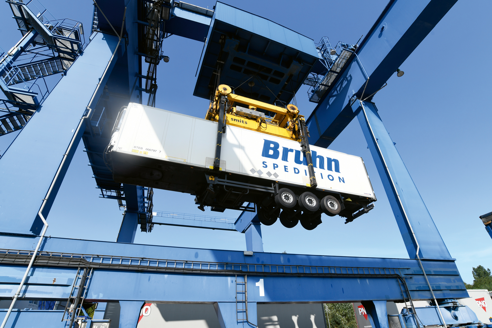 Bruhn Spedition GmbH Thermocontainer