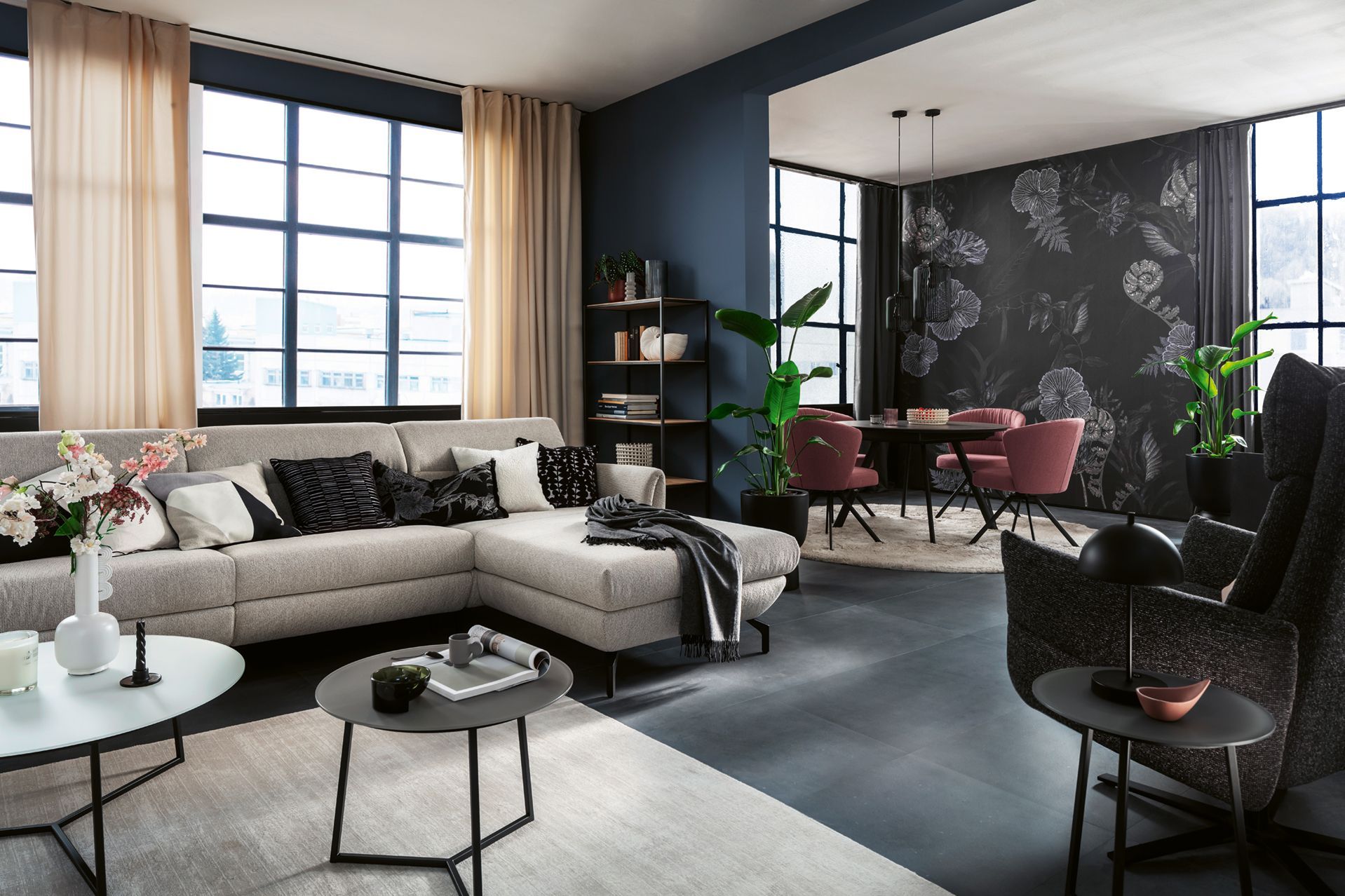 Möbel-Schau-Norsingen GmbH & Co, Möbelvertriebs-KG Élmény