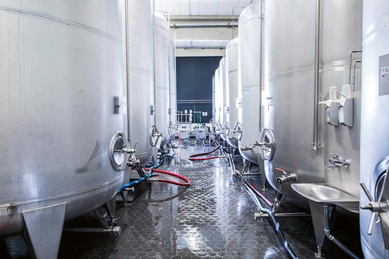 KUNZMANN Weinkellerei - Tanklager