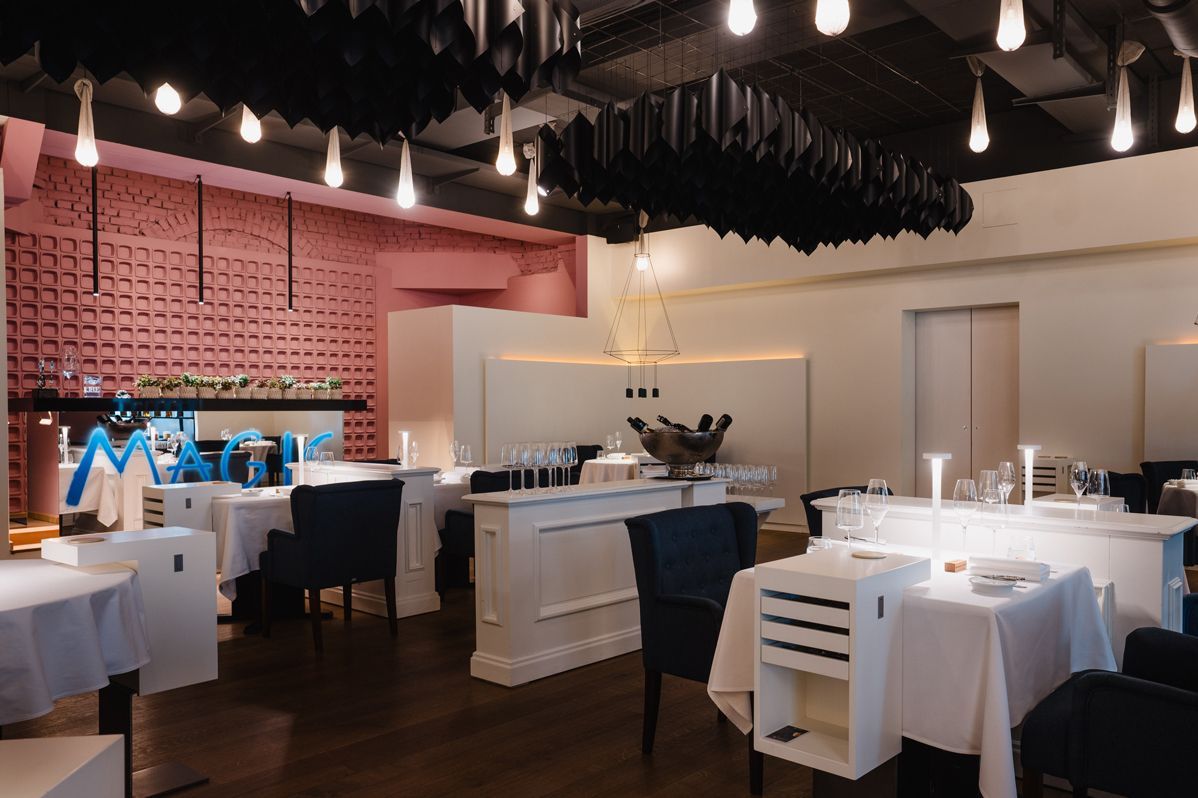 Michi Seitz, szef kuchni i dyrektor gastronomiczny Imperial w Norymberdze, z Alexanderem Herrmannem