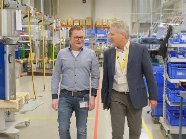 Dipendenti di Heyman Manufacturing in dialogo