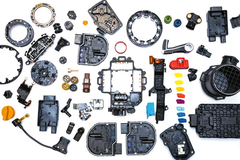 Selectrona - Néhány rész a gyártási programból