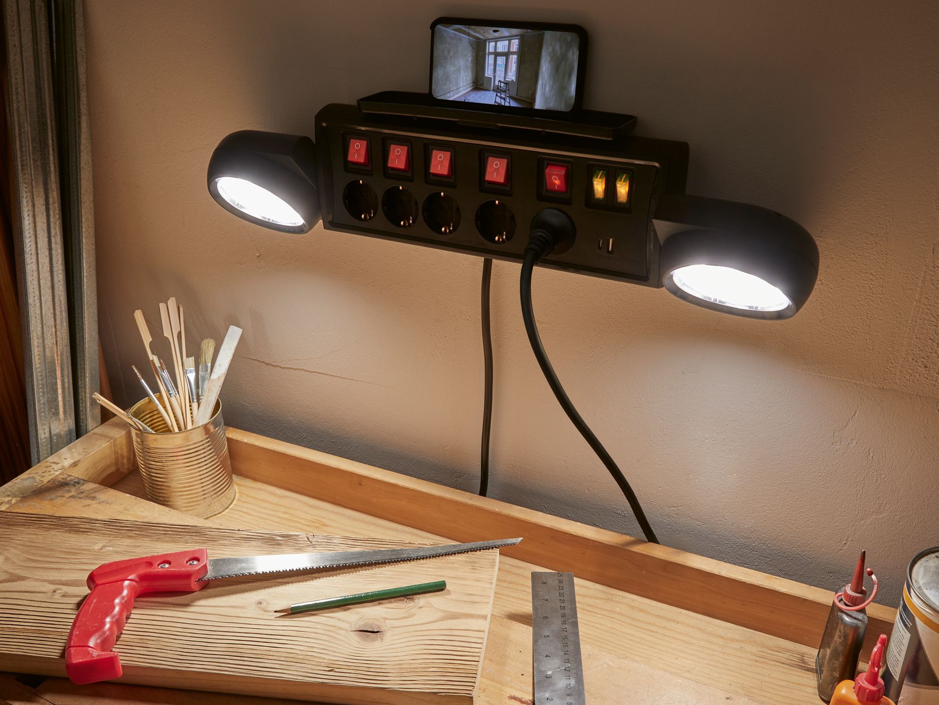 Northpoint GmbH falira szerelhető konnektoroszlop