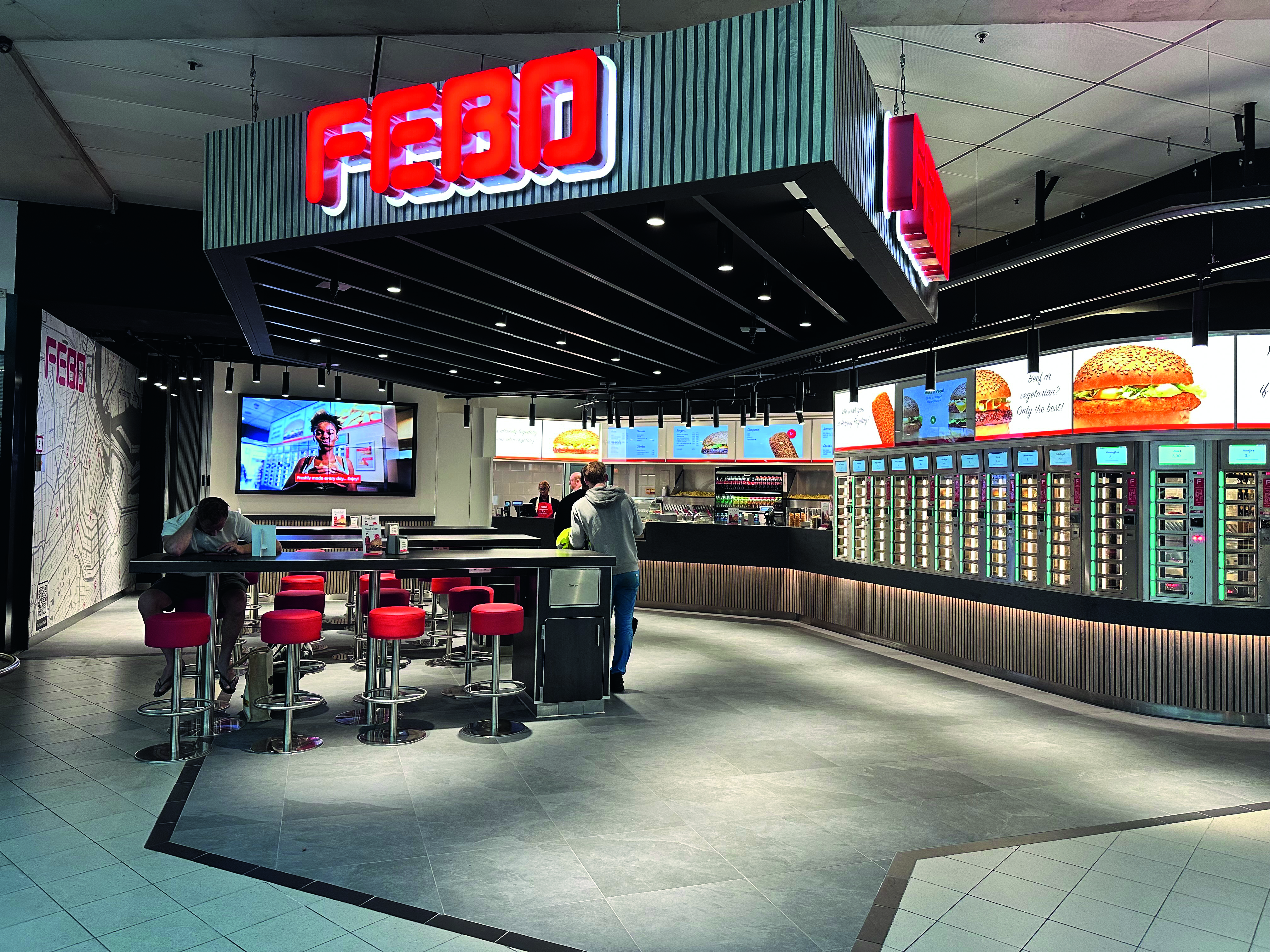 FEBO op Schiphol Plaza