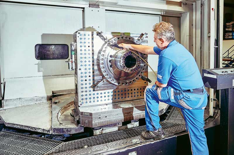 BARTH Präzisionstechnik Gyártás