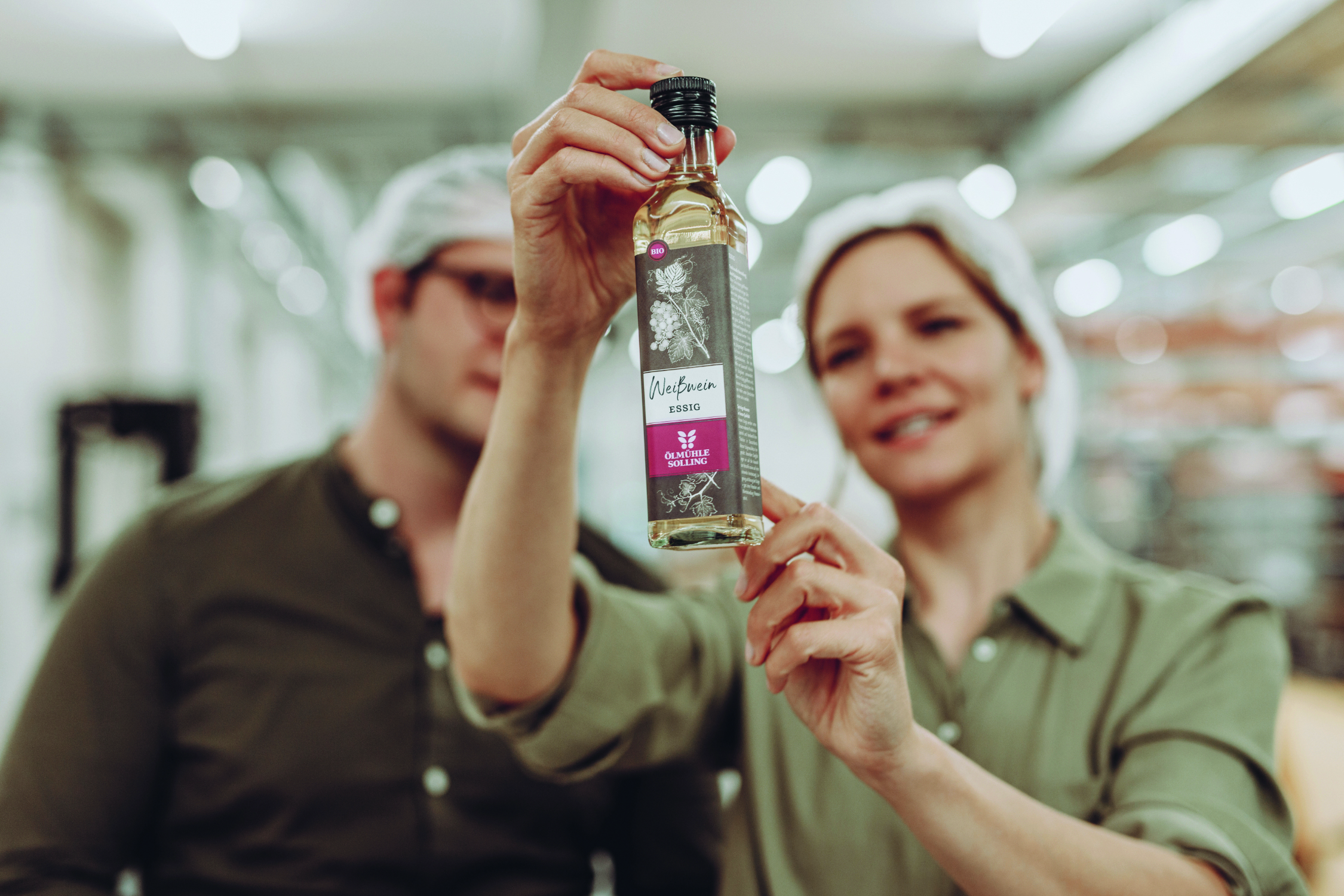 Impulsado por la experiencia orgánica: Cada producto de Ölmühle Solling refleja un compromiso con ingredientes naturales, artesanía cuidadosa y calidad sin concesiones.