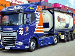 De eigen vrachtwagen vloot van KriCon verzorgt betrouwbaar transport van eerste en laatste mijl voor vloeibare lading door heel Europa
