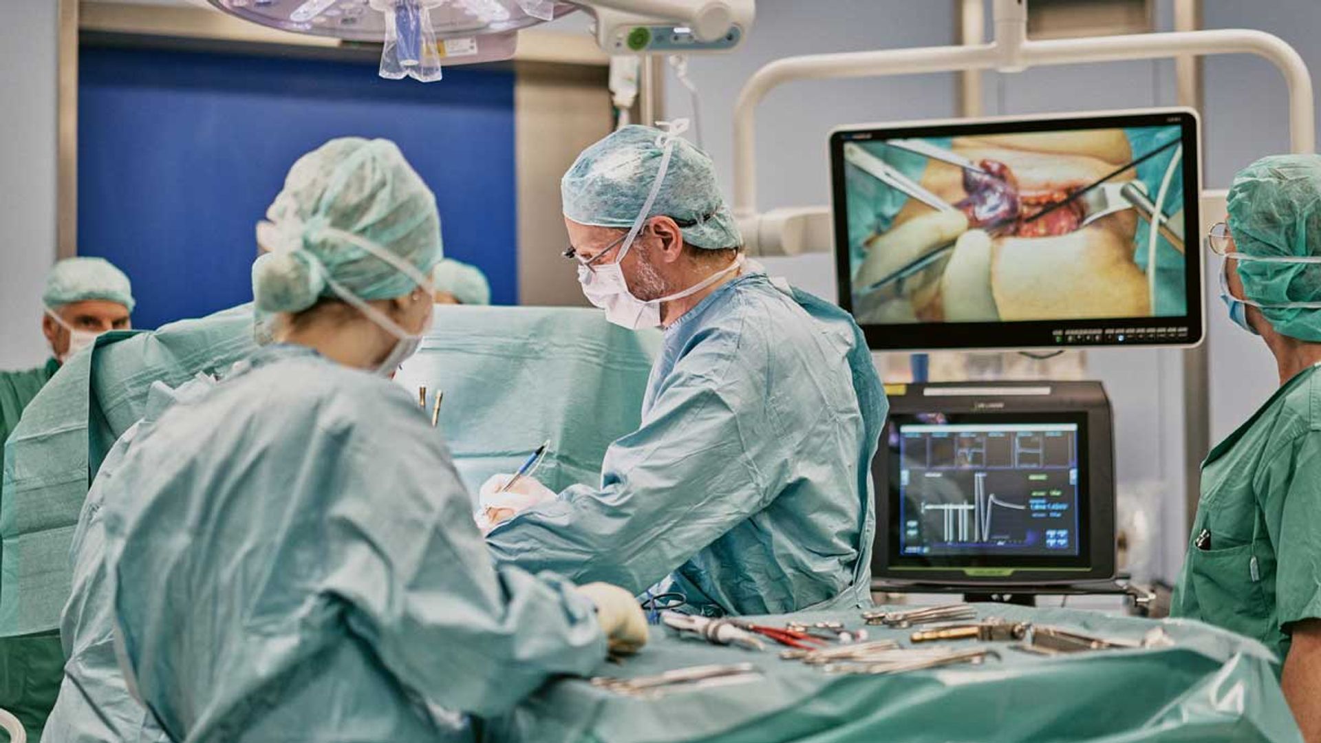 Dr. Langer Medical Neuromonitors in Action