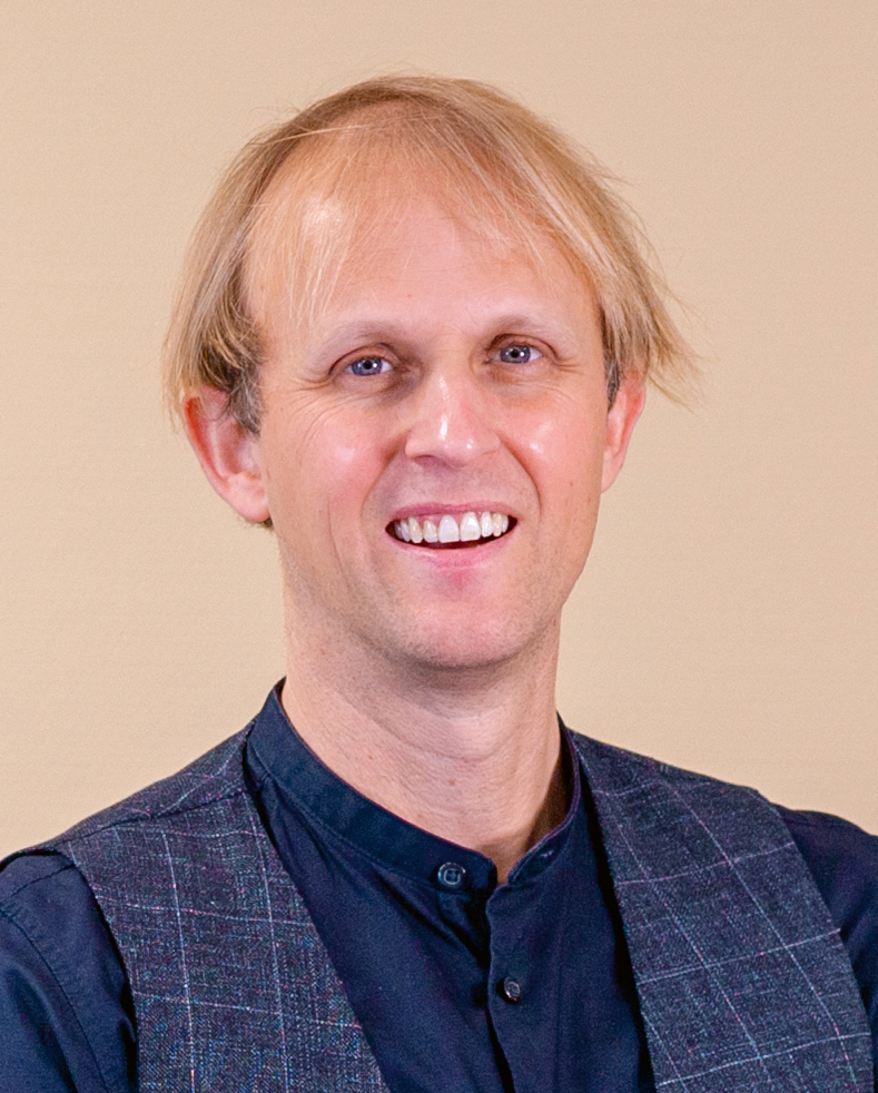 Klinik Bavaria GmbH & Co. Michael Presl, ügyvezető igazgatója a Klinik Bavaria GmbH-nak