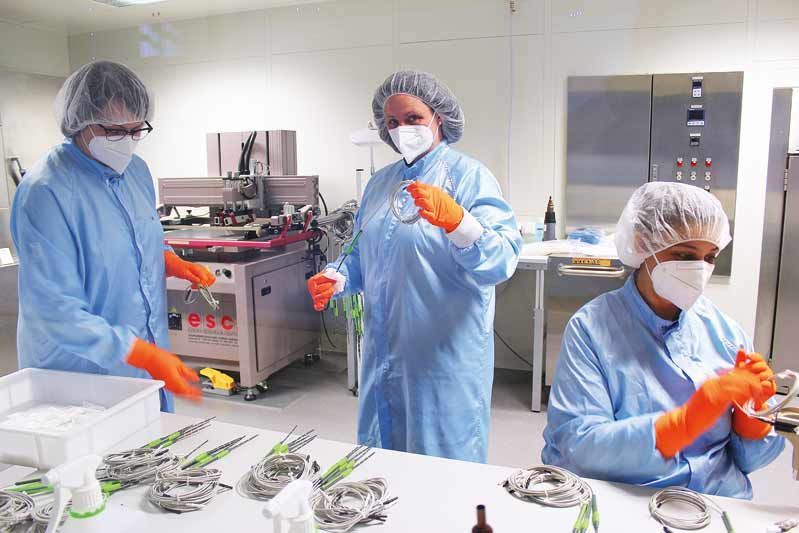 Dr. Langer Medical Cleanroom Manufacturing
