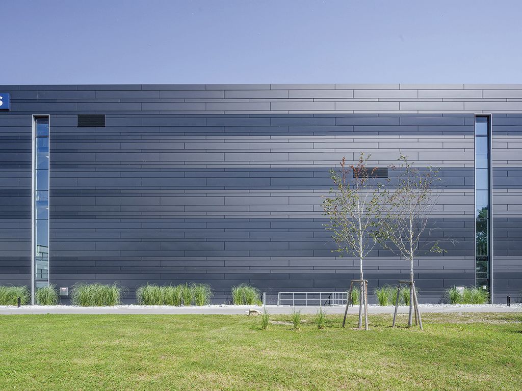 Ipari épületek magas követelményekkel