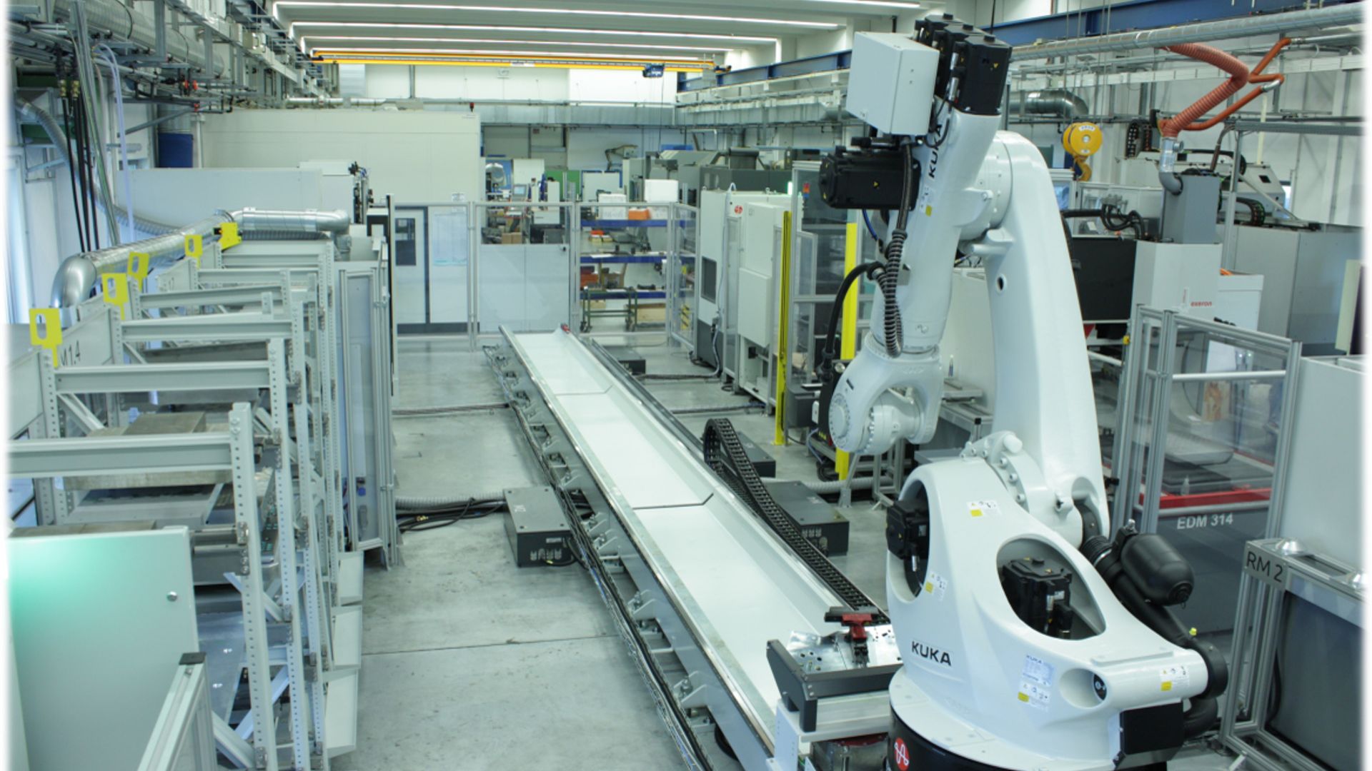 AKO - Kunststoffe Alfred Kolb GmbH Precisione nella costruzione di strumenti