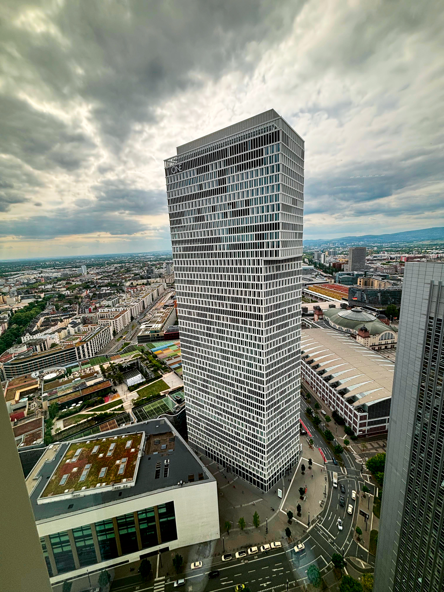 K. Dörflinger Gesellschaft für Elektroplanung mbH & Co. KG Tower One