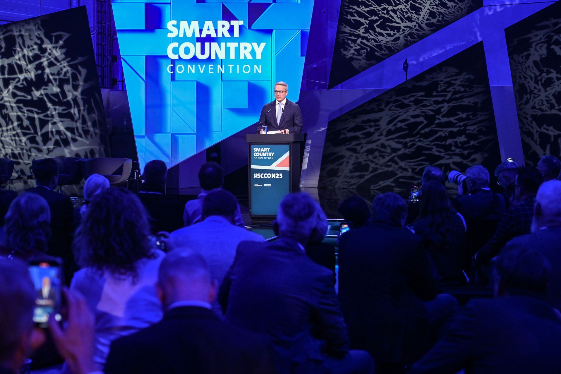Program Sceniczny Smart Country Convention