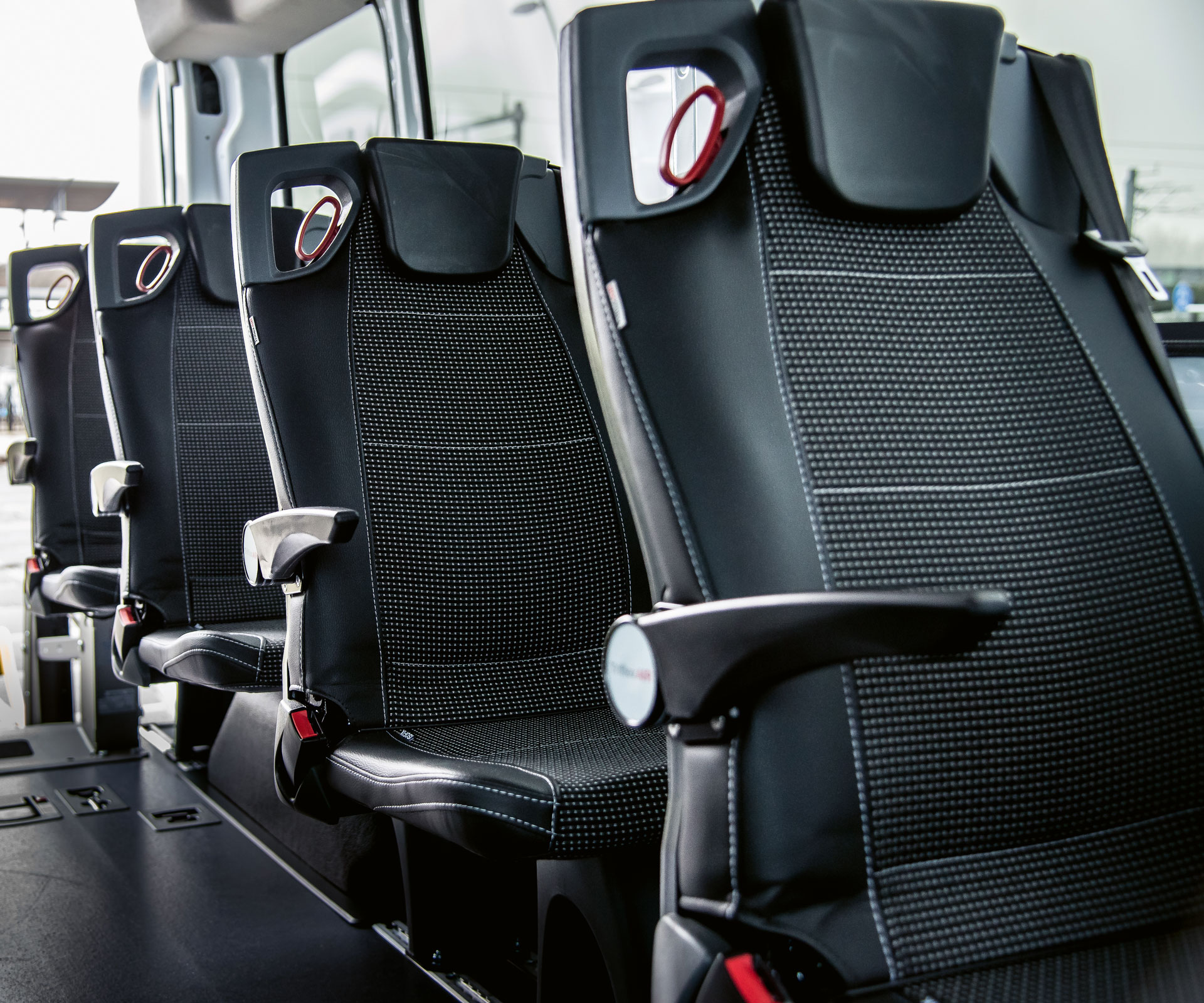 De modulaire TriflexAIR-stoelen combineren comfort, veiligheid en maximale flexibiliteit