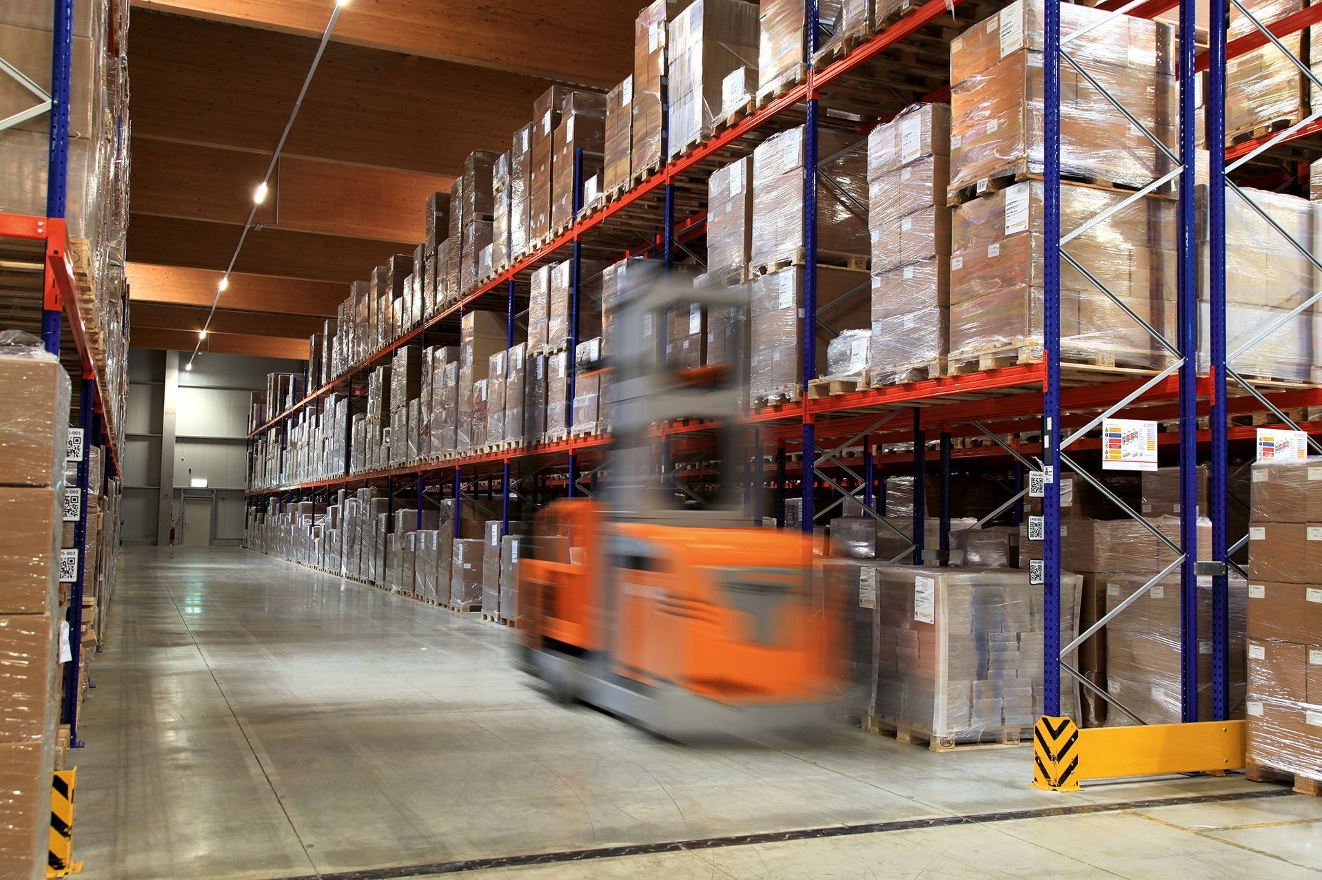 Gramß GmbH Műanyagfeldolgozás Raktár