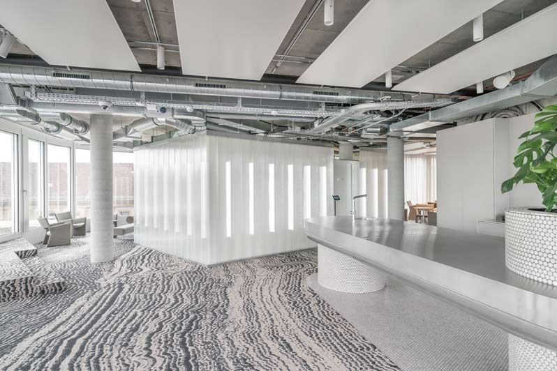 hagenauer - Sony Music White Room