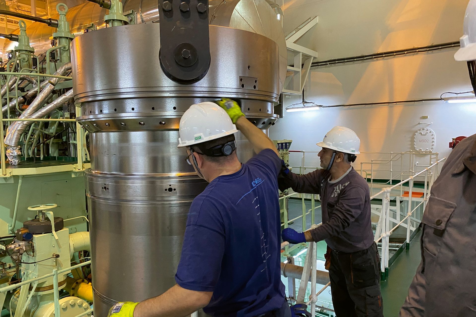 Carl Baguhn GmbH & Co. KG 25 Monteurs