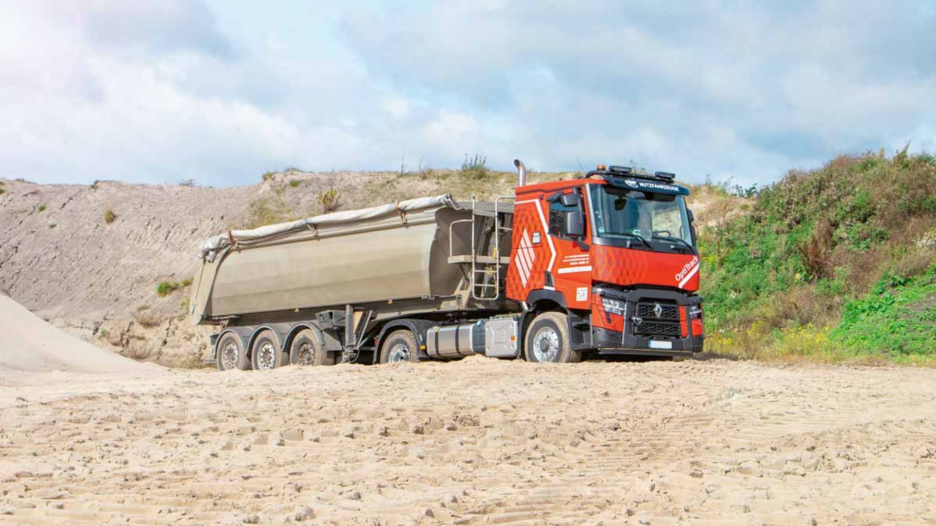 A+T Nutzfahrzeuge Trekker van Renault