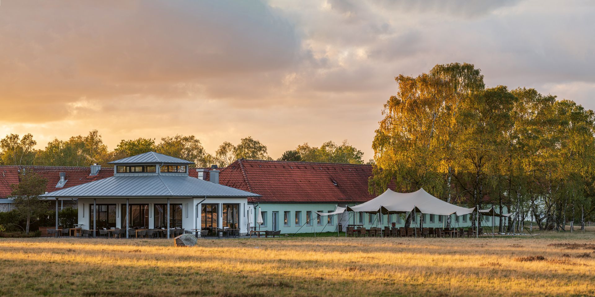 Camp Reinsehlen Hotel GmbH Gebouw
