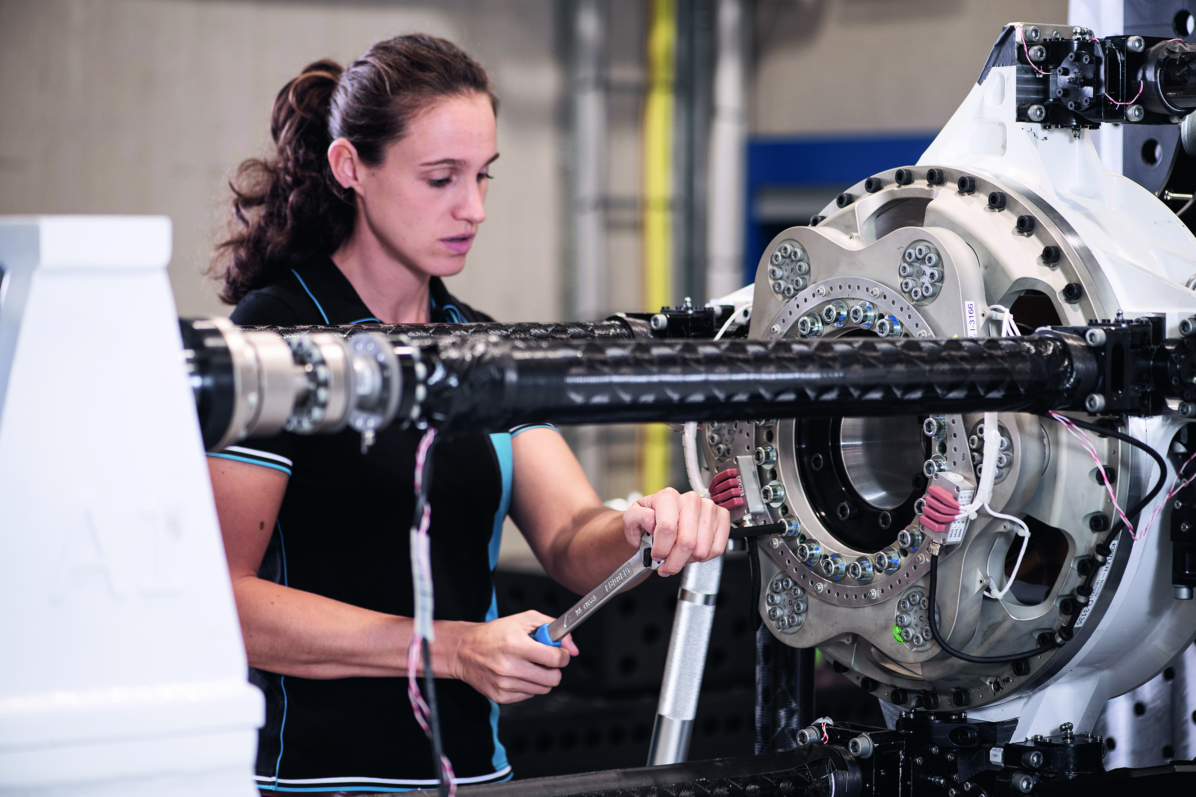 Componenti sottoposti a rigorosi processi di test per convalidare le loro prestazioni in condizioni di gara ad alto stress
