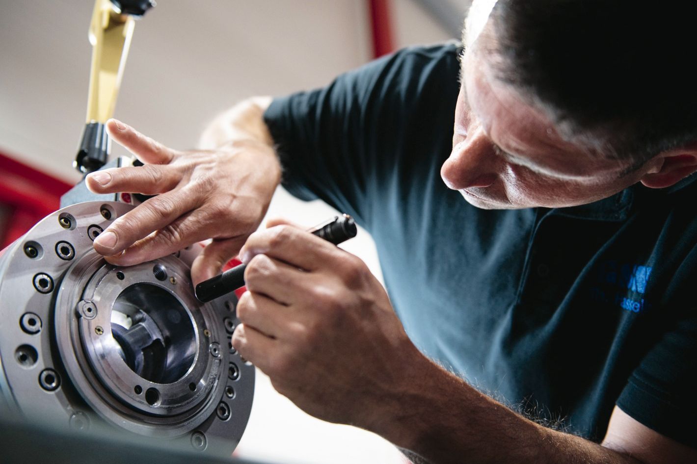 GSN Maschinen-Anlagen-Service GmbH főorsó vizsgálata